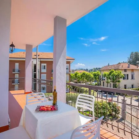 Residenza La Terrazza Di Dante - Happy Apartment Stresa